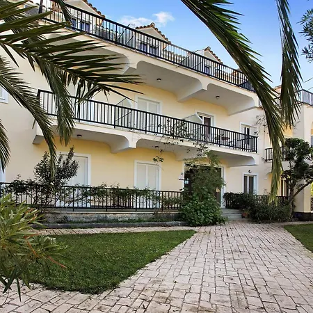 Dolphin Sea View 9 Keri