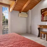 Dolphin Sea View 9 كيري