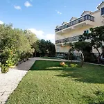Dolphin Sea View 9