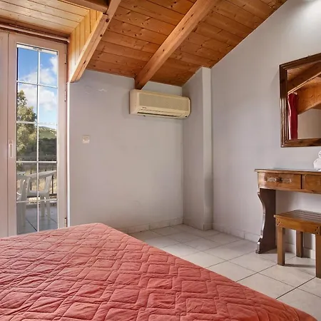 Dolphin Sea View 9 Keri