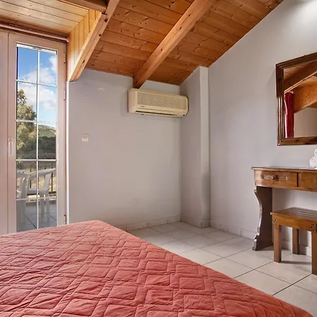 Dolphin Sea View 9 Apartment *